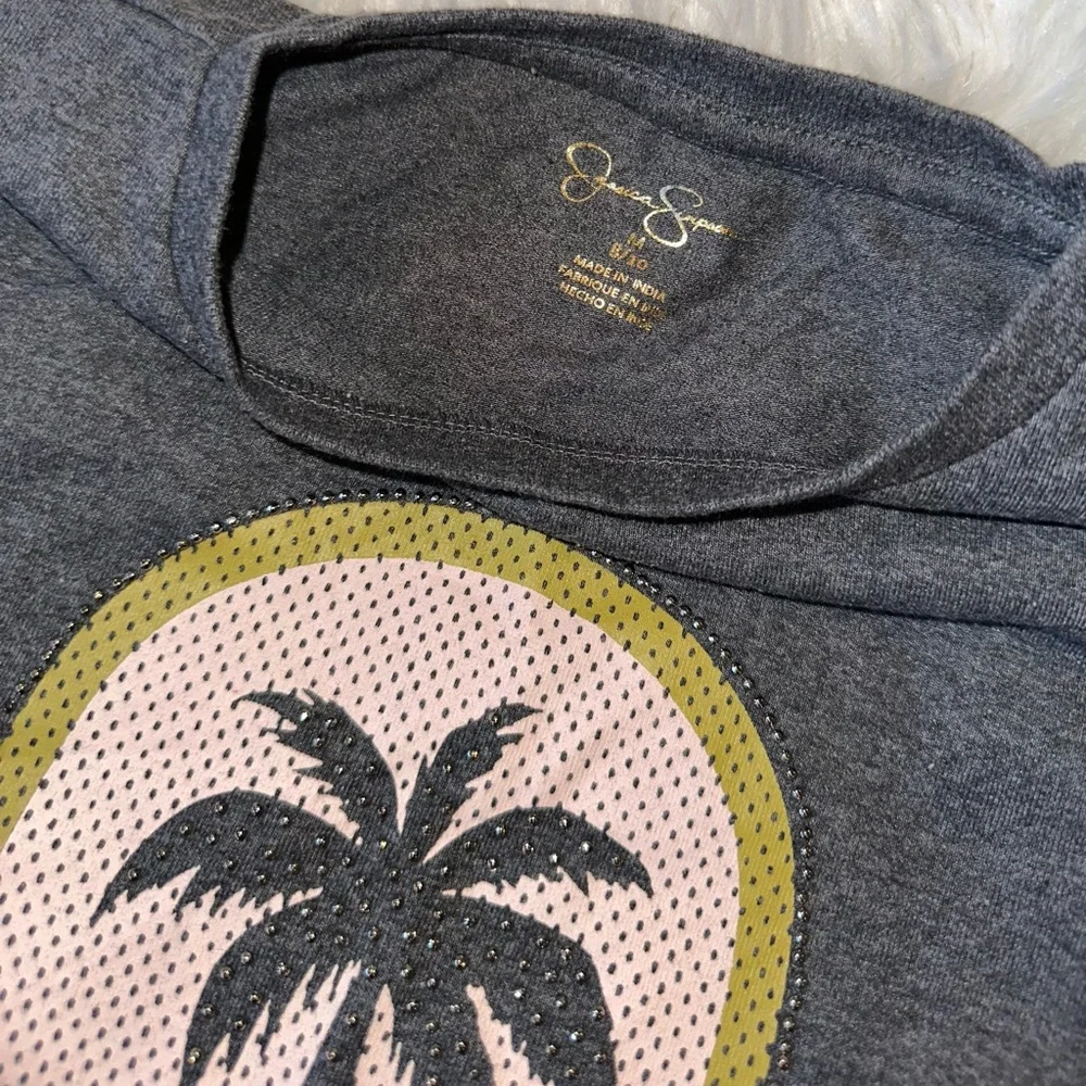 Gray Palm tree Graphic Tee with fun accents and Black Nike biker Shorts Set NWOT - Picture 3 of 3
